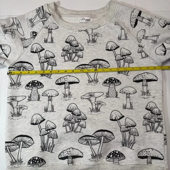 LA Soul Mushroom Print Sweatshirt.  Women’s Medium, Pullover, Crew Neck - Picture 4 of 11